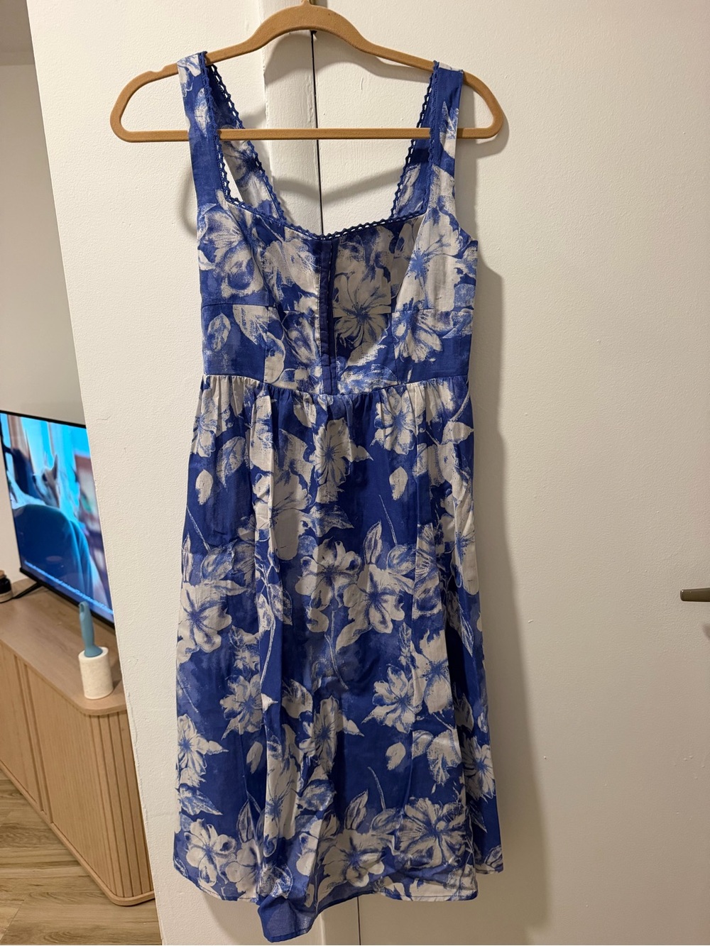 Blue and White Floral Midi Dress with Scoop Neck